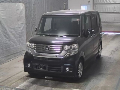 HONDA N BOX CUSTOM