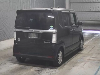 HONDA N BOX CUSTOM