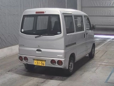 NISSAN CLIPPER VAN