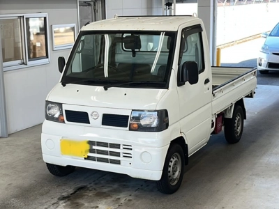 NISSAN CLIPPER TRUCK