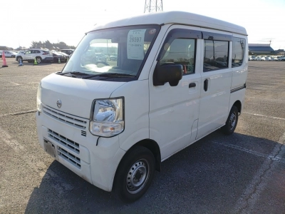 NISSAN NV100 CLIPPER