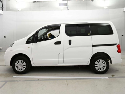 NISSAN NV200 VANETTE VAN