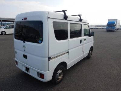 NISSAN NV100 CLIPPER