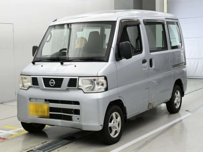 NISSAN NV100 CLIPPER