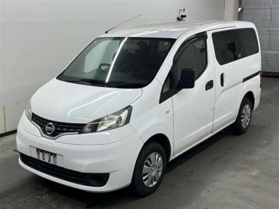 NISSAN NV200 VANETTE VAN
