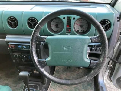 DAIHATSU NAKED