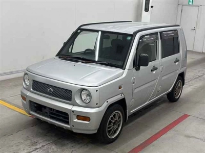 DAIHATSU NAKED