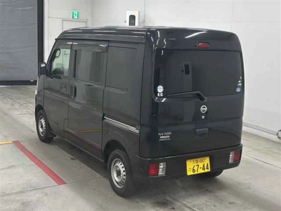 NISSAN NV100 CLIPPER