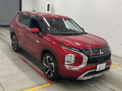 MITSUBISHI OUTLANDER PHEV