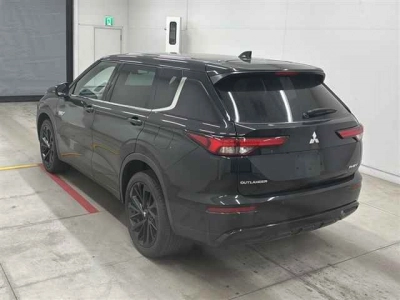 MITSUBISHI OUTLANDER PHEV