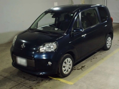 TOYOTA PORTE