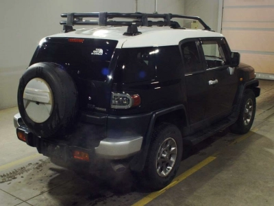 TOYOTA FJ CRUISER