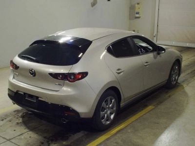 MAZDA MAZDA3 FASTBACK