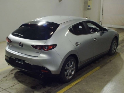 MAZDA MAZDA3 FASTBACK