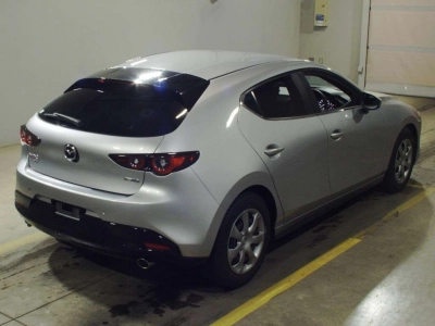 MAZDA MAZDA3 FASTBACK