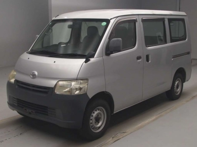 TOYOTA LITE ACE VAN