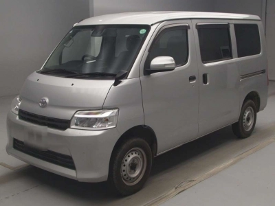 TOYOTA TOWN ACE VAN