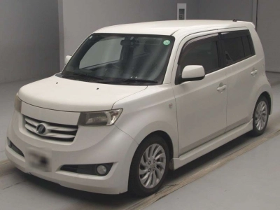 TOYOTA BB