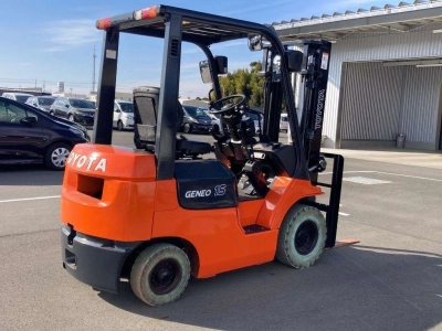 TOYOTA  FORKLIFT 