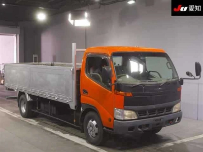 TOYOTA DYNA TRUCK