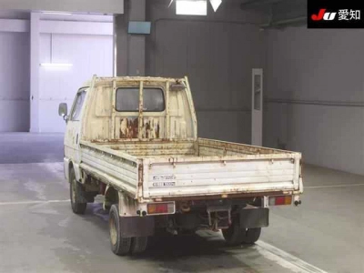 MAZDA BONGO BRAWNY TRUCK