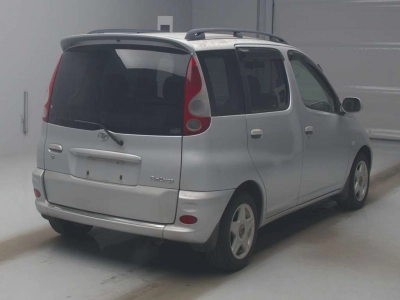 TOYOTA FUN CARGO