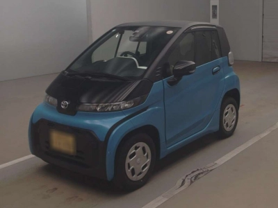 TOYOTA C+POD