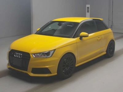 AUDI S1