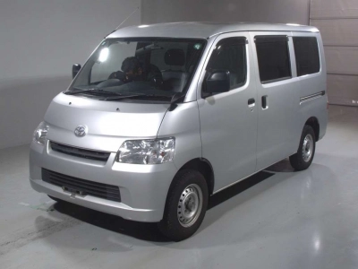 TOYOTA LITE ACE VAN