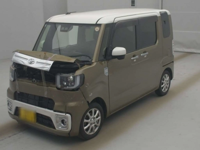 TOYOTA PIXIS MEGA