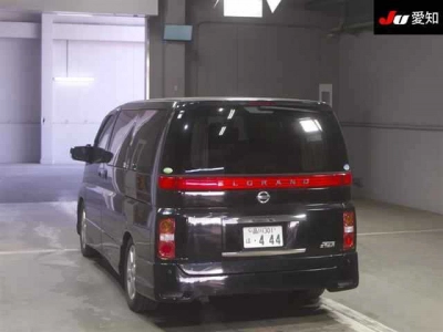 NISSAN ELGRAND