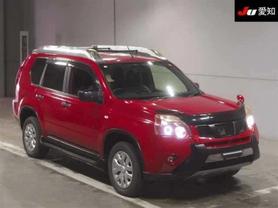 NISSAN X-TRAIL