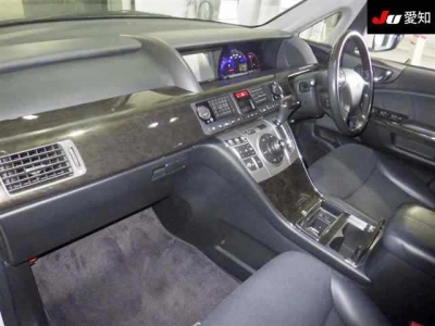 HONDA ELYSION PRESTIGE