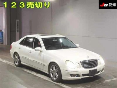MERCEDES BENZ E CLASS