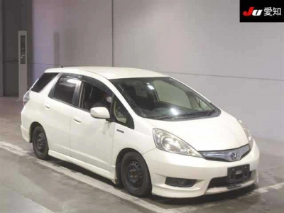 HONDA FIT SHUTTLE