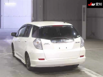 HONDA FIT SHUTTLE