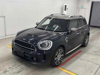 MINI MINI CROSSOVER