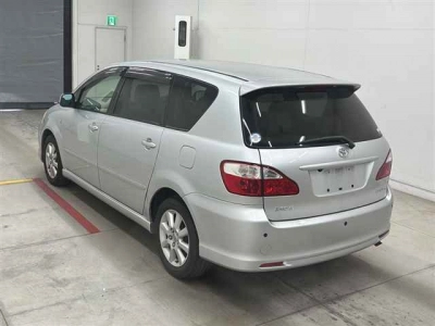 TOYOTA IPSUM