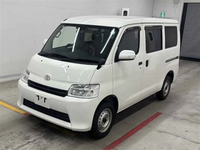 TOYOTA TOWN ACE VAN