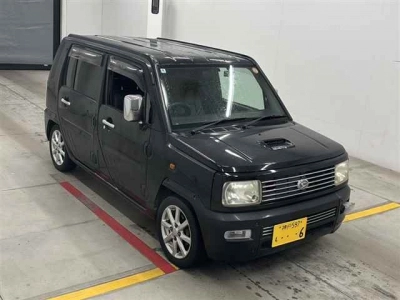 DAIHATSU NAKED