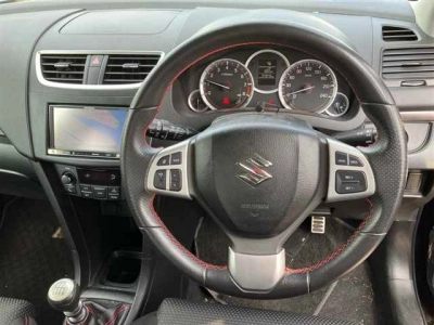 SUZUKI SWIFT SPORTS