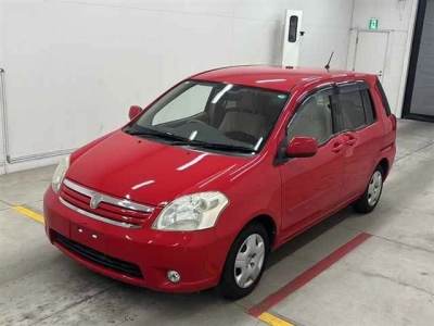 TOYOTA RAUM