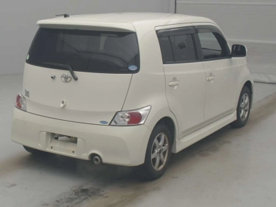TOYOTA BB