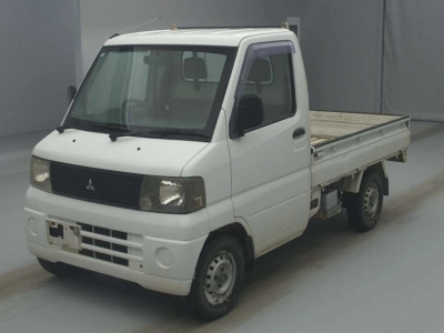 MITSUBISHI MINICAB TRUCK