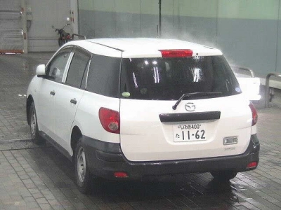 MAZDA FAMILIA VAN