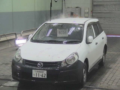 MAZDA FAMILIA VAN
