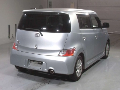 TOYOTA BB