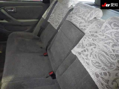 TOYOTA MARK II QUALIS