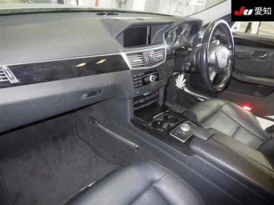 MERCEDES BENZ E CLASS STATION WAGON