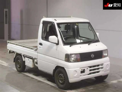 NISSAN CLIPPER TRUCK